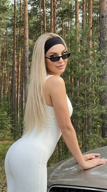 Лето в белом платье