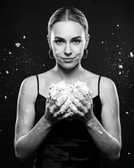 День рождения: ч/б графика: Cake smash для взрослых, кадр 3